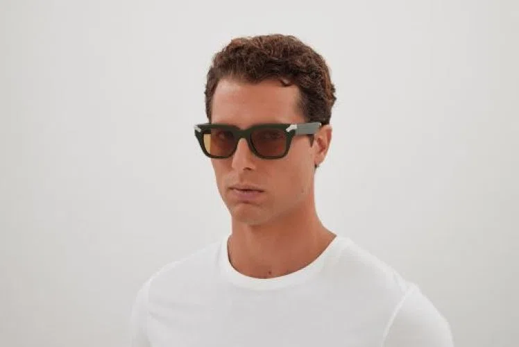 Alexander McQueen AM0439S Sunglasses - view 4